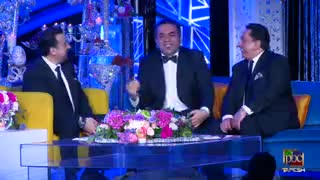 شوی خندهدار، اسی میترکی