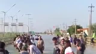 سیل در ورودی شهر اهواز