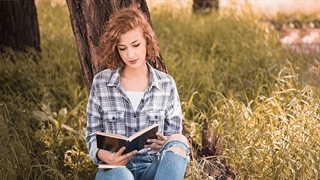 چگونه می‌توان با مطالعه کردن به موفقیت دست یافت؟