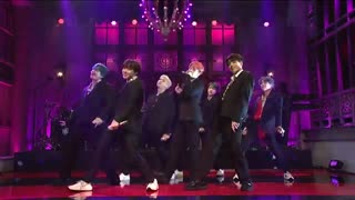 اجرای آهنگ Boy with Luv از BTS در برنامه SNL