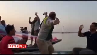 مراسم ازدواج دو جوان سوسنگردی روی قایق +فیلم