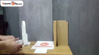 جعبه گشایی چراغ مطالعه شیائومی مدل YEELIGHT YLTD01YL