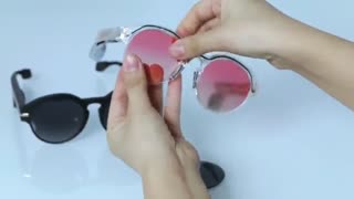 با این عینک، نیازی به هدفون ندارید!