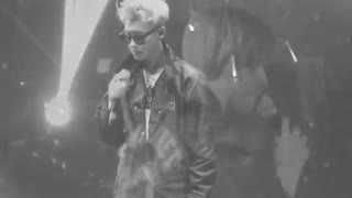 اجرای فوق العاده زیبای آهنگ promise از اعضای گروه اکسو برای لوهان و کریس در کنسرت اکسو