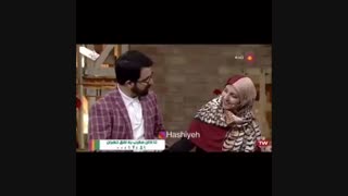 عاشقانه های زوج ناشنوا در برنامه ی زنده (عاشقی)