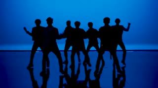 موزیک ویدیو "Livin It Up " از منستا اکس Monsta x با زیرنویس فارسی