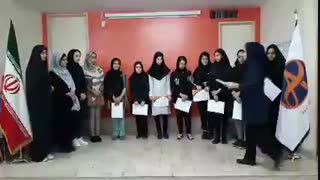 اعطای مدارک کارگاه آموزشی  Speaking دپارتمان دختران آموزشگاه زبان آینده