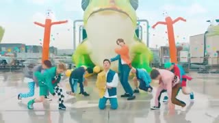 PENTAGON(펜타곤) - '청개구리(Naughty boy)M/V