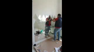 نصب تایل آیینه ای طرح الماس