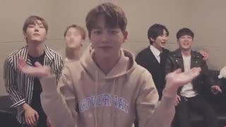 کاور اهنگ  عربی  ثلاث دقات از گروه کره ای  B.I.G