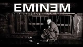 متن و ترجمه آهنگ Mockingbird از Eminem - ماگرتا