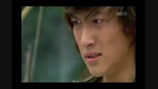 بچه ها کسی میدونه اسم این آهنگ چیه؟خوانندش کیه؟