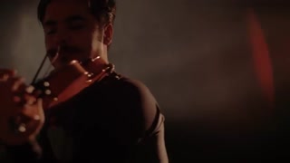 موزیک ویدئو ویولن سامان جعفری آهنگA SKY FULL OF STARS