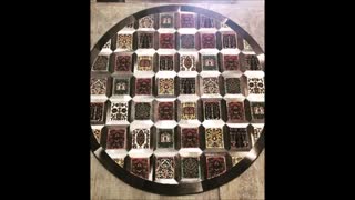 فرش گرد چرم و پوست