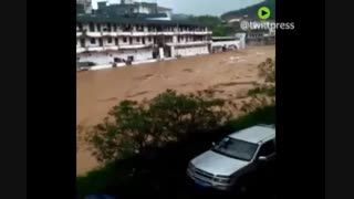 سیل بخشی از چین را با خود برد