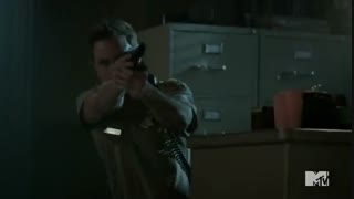 سریال تین ولف فصل چهارم قسمت 1 با زیرنویس فارسی