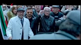 سکانس فیلم مصادره ، شرکت اسماعیل در یک گردهمایی سیاسی در خارج!