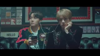 بالاخره bts world نصب کردم هوراااااااااااا