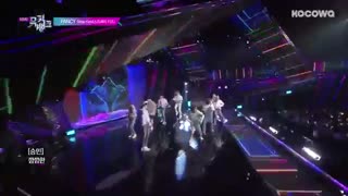 دنس کاور آهنگ fancy گروه twice از پسرای stray kids