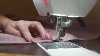 آموزش کار با چرخ خیاطیی