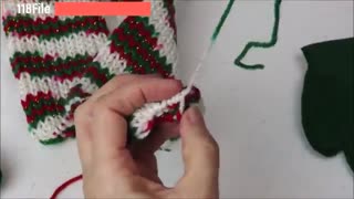 کلاه و شالگردن تم کریسمس