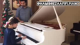 آموزش تخصصی پیانو به کودکان / حمیدرضا عفیفی
