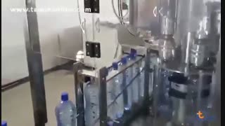دستگاه بسته بندی مایعات
