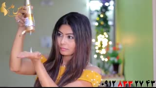 کلیپ آموزش استفاه از ماسک مو  مناسب برای نرم و براق کردن مو