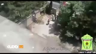 سارقی که در کانال کولر گیر افتاد