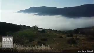 بر فراز ابرها قدم بزن