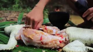 شکار و پختن کروکودیل!