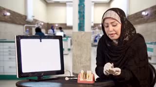 مراحل کاشت ایمپلنت دندان