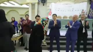 نمایی از برگزاری جشن سومین سالگرد میتاپس