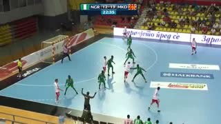 دیدار تیم های ملی هندبال نیجریه و مقدونیه در قهرمانی نوجوانان جهان2019