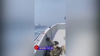 فرار فریگیت انگلیسی از دست قایق های تندرو نیروی دریای سپاه در خلیج فارس