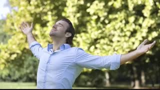 از تعلقات و وابستگی ها رها شوید تا ریسمتن انرژیکی قطع شود