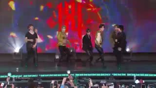 اجرای آهنگ Alligator از Monsta x