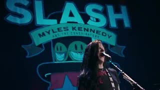 Slash ft Myles Kennedy & The Conspirators - Shadow Life (Living The Dream)