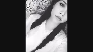 میدونی هیچ کسی کامل نیست....