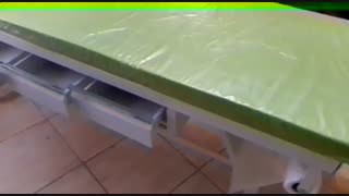 تخت معاینه سرمتحرک پایه کج کشودار  http://ktsalamat.com