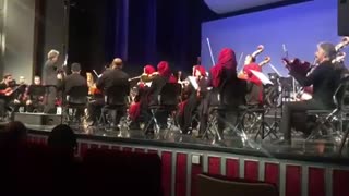 اجرای اهنگ کلاسیک boy with luv از بی تی اس توسط ارکستر سمفونیک تهران