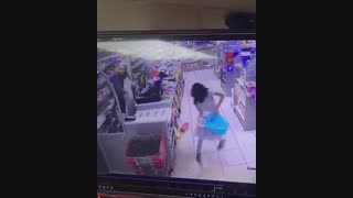 داداش تو مراقب خودت باش کله پا نشی