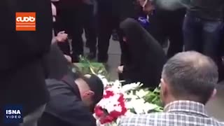 سخنرانی آذری جهرمی و عادل فردوسی‌پور در مراسم تشییع پیکر مرحوم مهدی شادمانی