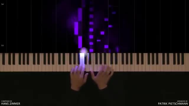 اجرای موسیقی متن Interstellar با پیانو ساخته ی Hans Zimmer و اجرای