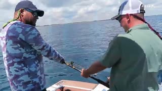 آموزش ماهیگیری با لنسر