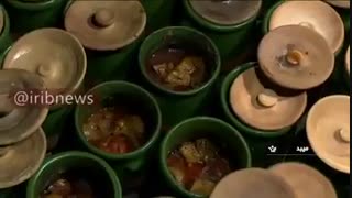 پذیرایی از عزاداران حسینی در میبد با دیزی میبدی
