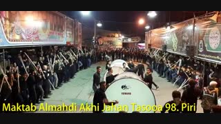 شاه حسین گویان هیئت عزاداران مکتب المهدی (عج) اخی جهان .َ شب عاشورا 98_ قسمت پنجم