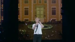 اجرا ی what am i too از مونی خودمممم. حتما ببینید