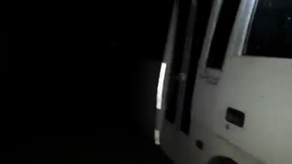 saeed walkover:::چالش بازدید از مکان مخروبه __ اونم تنهایی و آخرشب