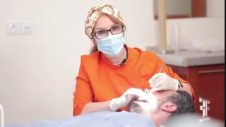 چکاپ دندان های ایمپلنت شده